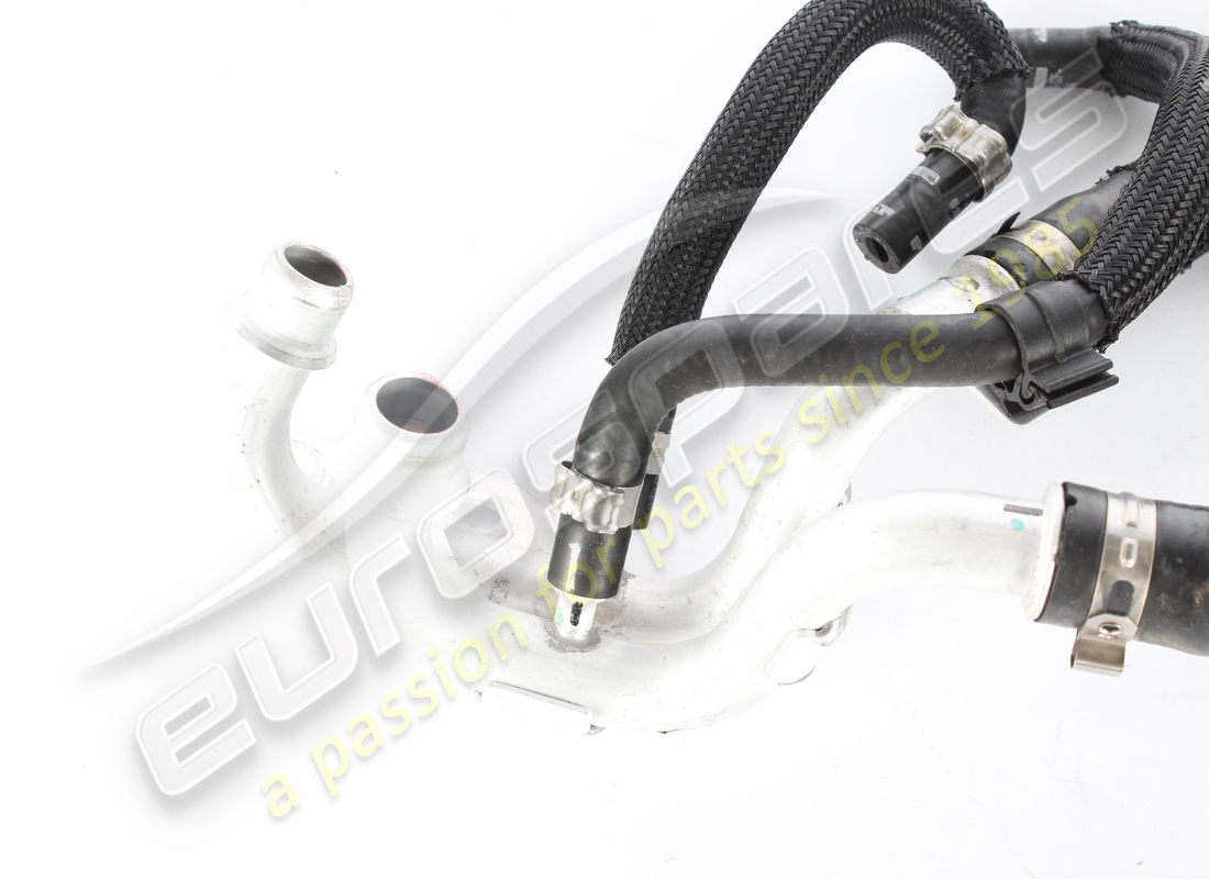 USED MASERATI SLEEVE. PART NUMBER 670156408 (2) used maserati sleeve. part number 670156408 (2)