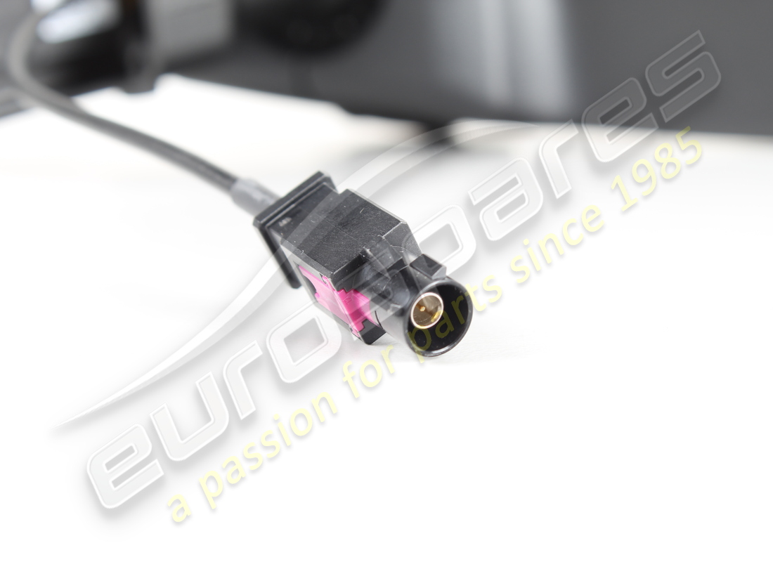 NEW MASERATI INTERNAL REAR-VIEW MIRROR. PART NUMBER 670174985 (6) new maserati internal rear-view mirror. part number 670174985 (6)