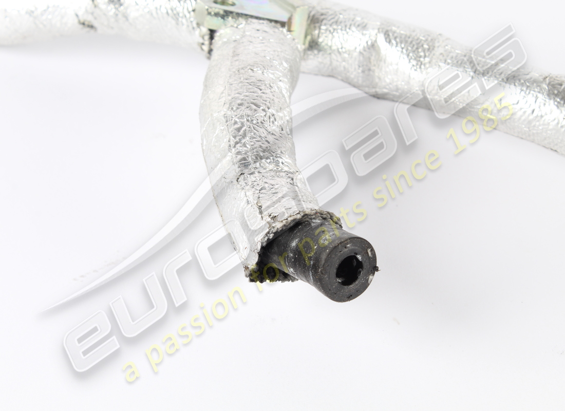 USED FERRARI TUBO RITORNO H2O A COPERCHIO. PART NUMBER 769578 (3) used ferrari tubo ritorno h2o a coperchio. part number 769578 (3)