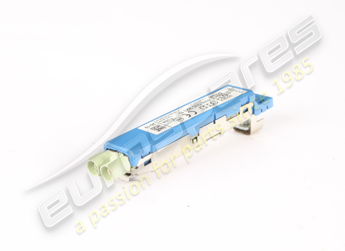 USED LAMBORGHINI ANTENNA AMPLIFIER AM/FM/TV/DAB RD/NA. PART NUMBER 4M8035225N (2) used lamborghini antenna amplifier am/fm/tv/dab rd/na. part number 4m8035225n (2)