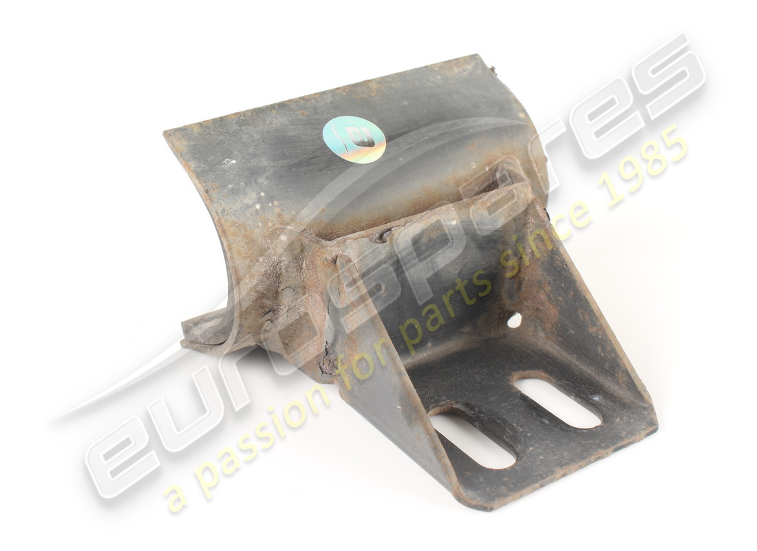 used ferrari bracket. part number 137621 (2)