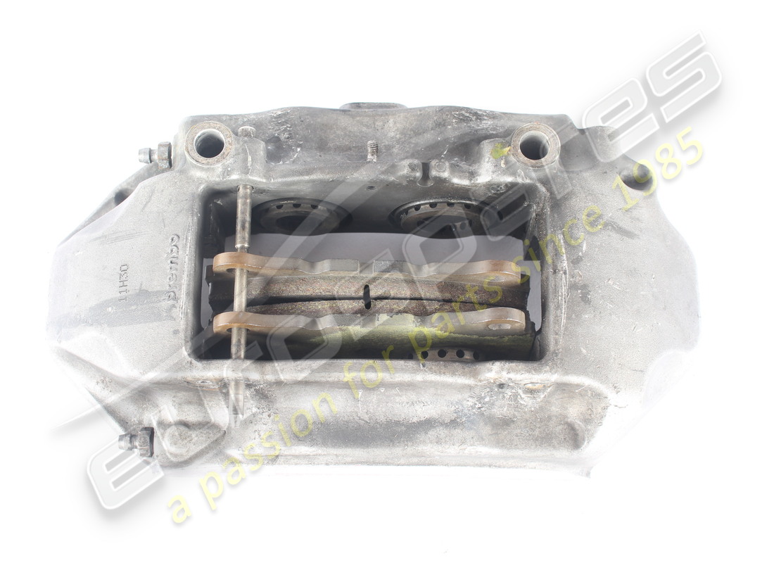 used ferrari rear rh caliper with pads. part number 267121 (2)