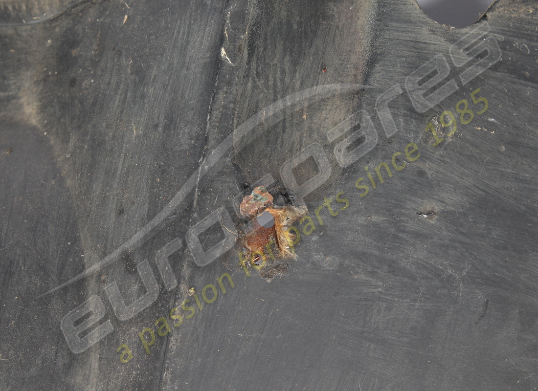 USED FERRARI RH GRAVEL GUARD RHD GTB. PART NUMBER 61859100 (3) used ferrari rh gravel guard rhd gtb. part number 61859100 (3)