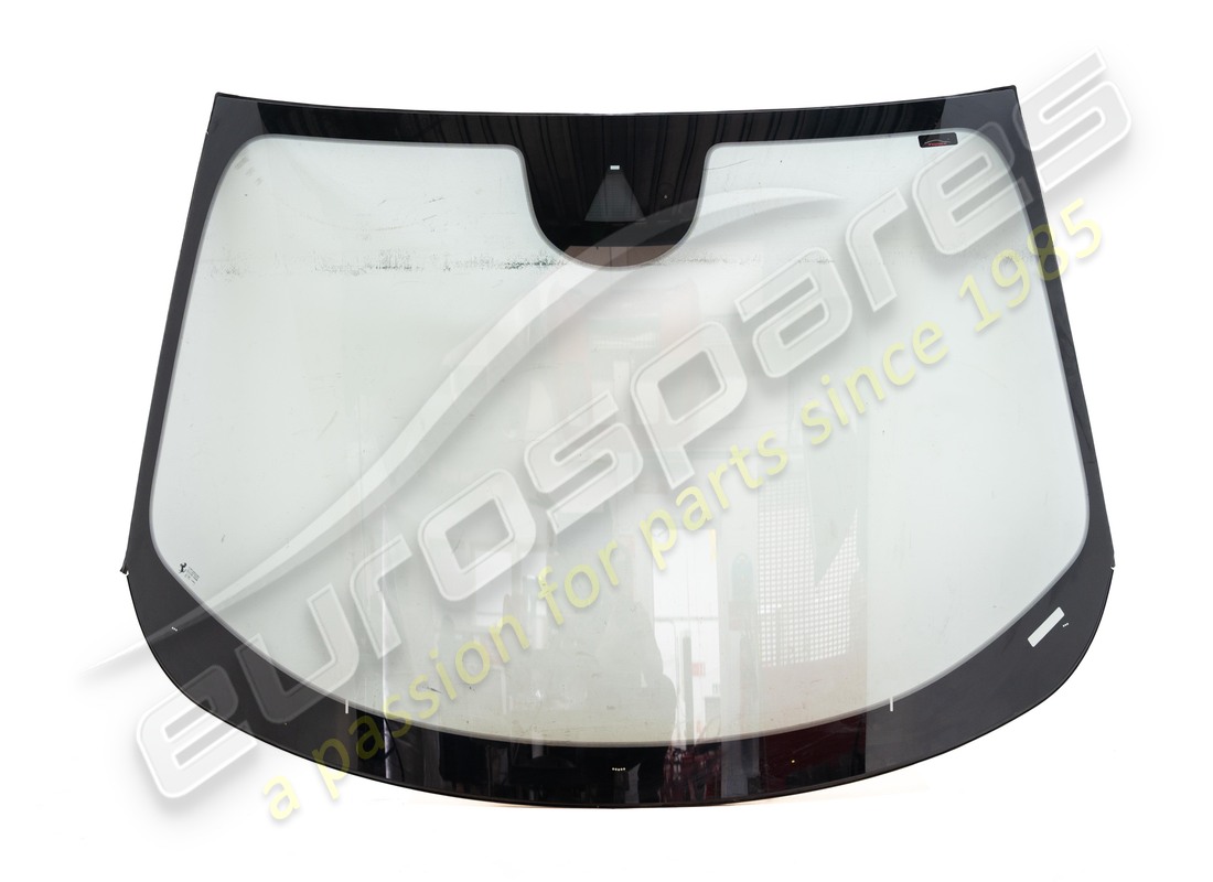 USED Ferrari COMPLETE WINDSCREEN . PART NUMBER 985883352 (1)