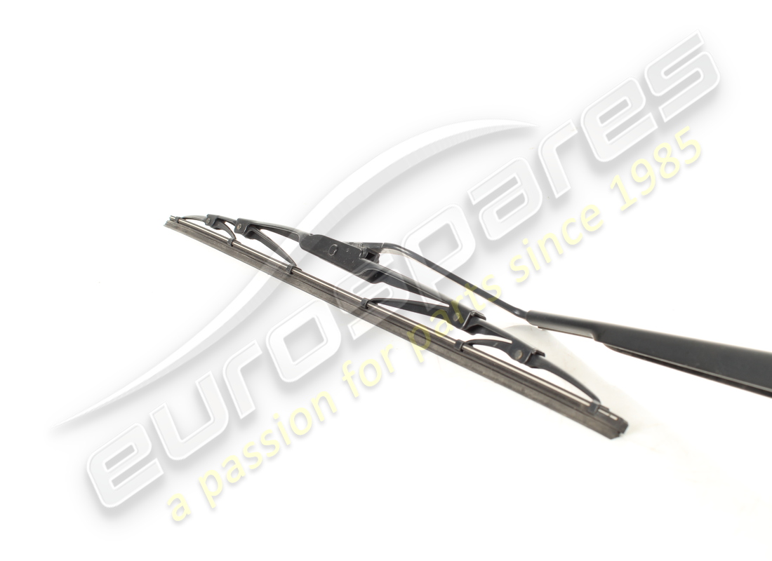 used maserati passenger side wiper arm. part number 67843100 (4)