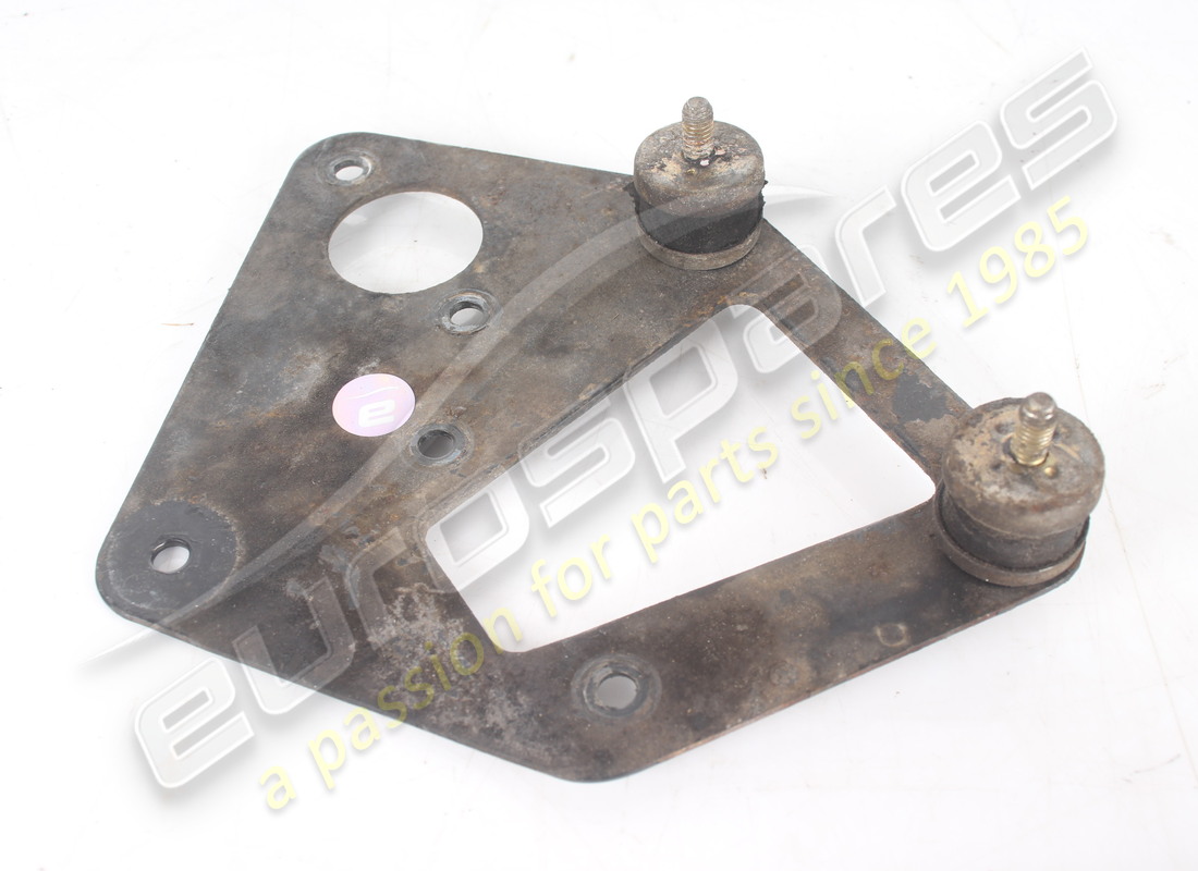 used ferrari support. part number 115513 (1)