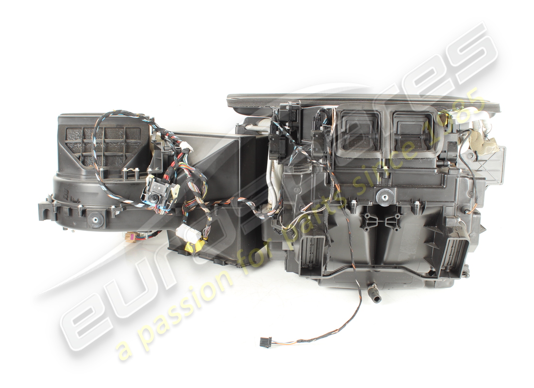 USED Maserati COMPLETE AIR CONDITION SET . PART NUMBER 68462400 (1)