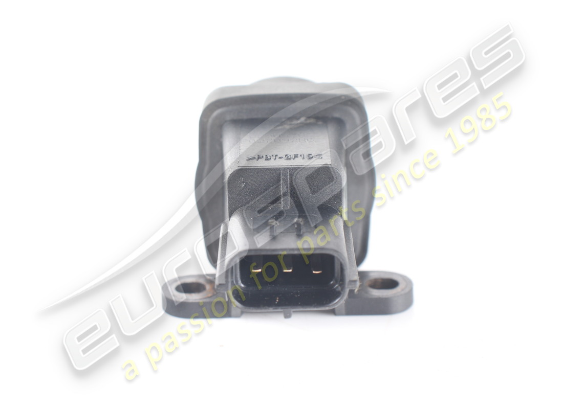 used maserati inertial switch. part number 373300135 (3)