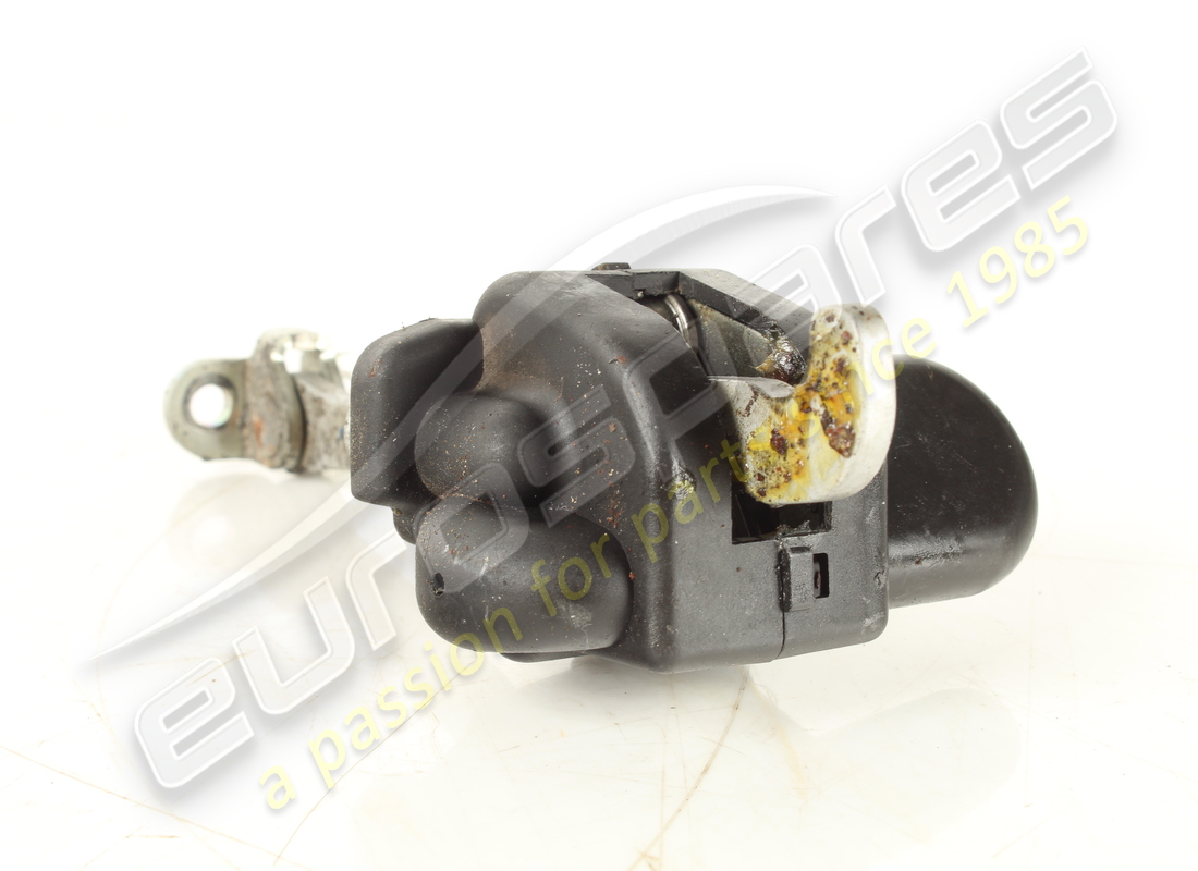 USED Maserati DOOR ARRESTOR . PART NUMBER 82519200 (1)