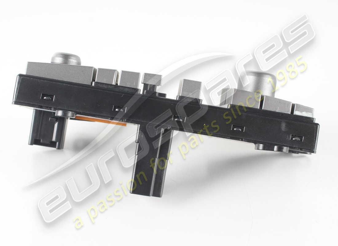 USED ASTON MARTIN SWITCHPACK, RHD, LHD, NAV WITHOUT SIM, PLATINUM. PART NUMBER 4G4313D734EE (2) used aston martin switchpack, rhd, lhd, nav without sim, platinum. part number 4g4313d734ee (2)