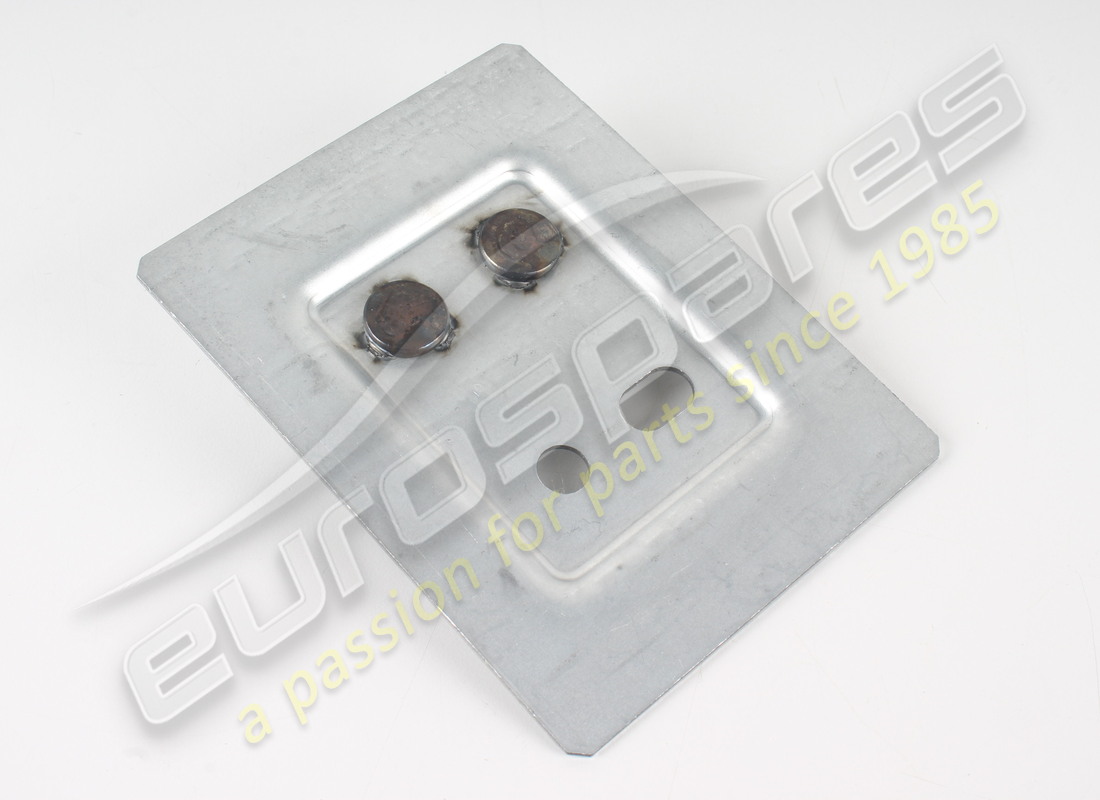 NEW MASERATI LH PLATE. PART NUMBER 670003900 (2) new maserati lh plate. part number 670003900 (2)