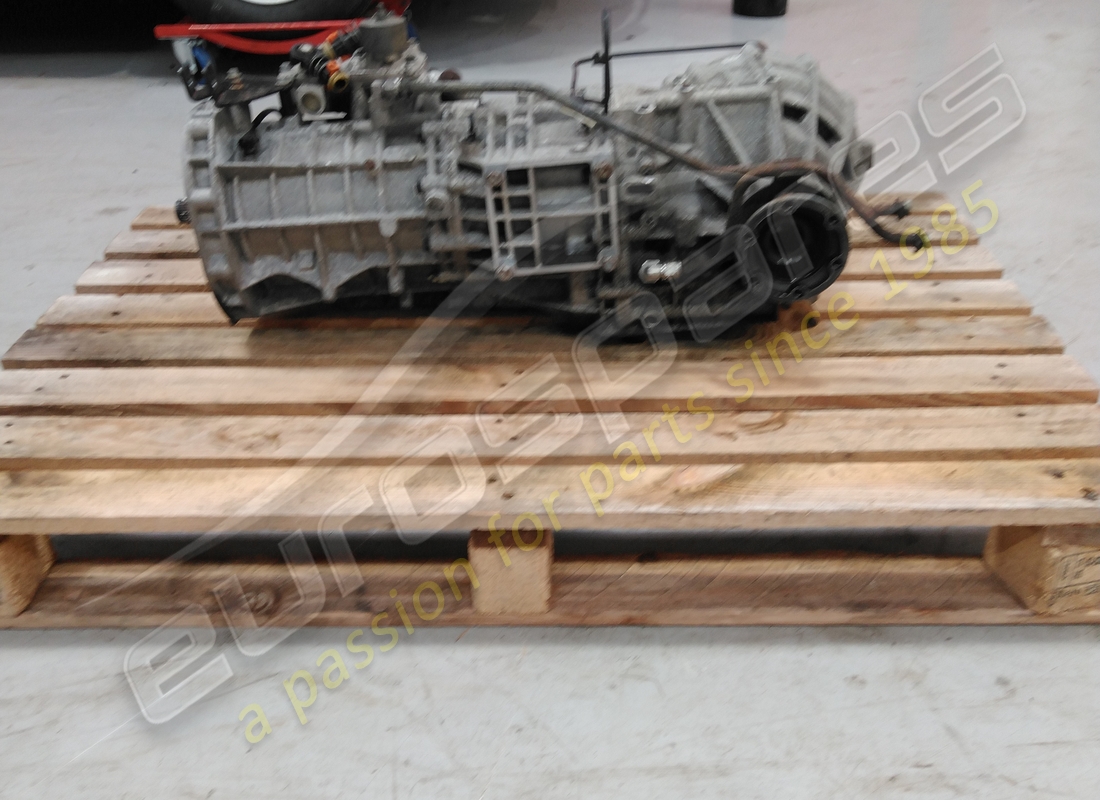 USED ASTON MARTIN TRANSMISSION ASSEMBLY, MANUAL. PART NUMBER 6G337002AJ (3) used aston martin transmission assembly, manual. part number 6g337002aj (3)