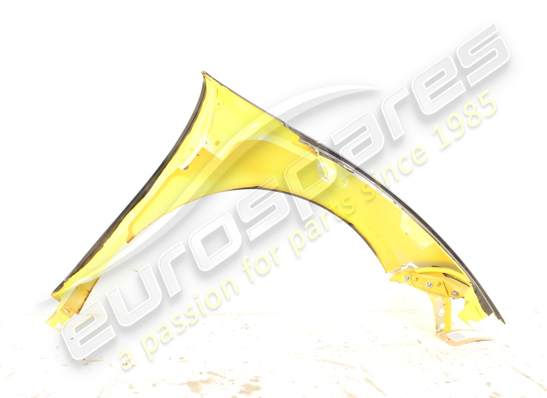 damaged ferrari front lh fender. part number 88857911 (3)