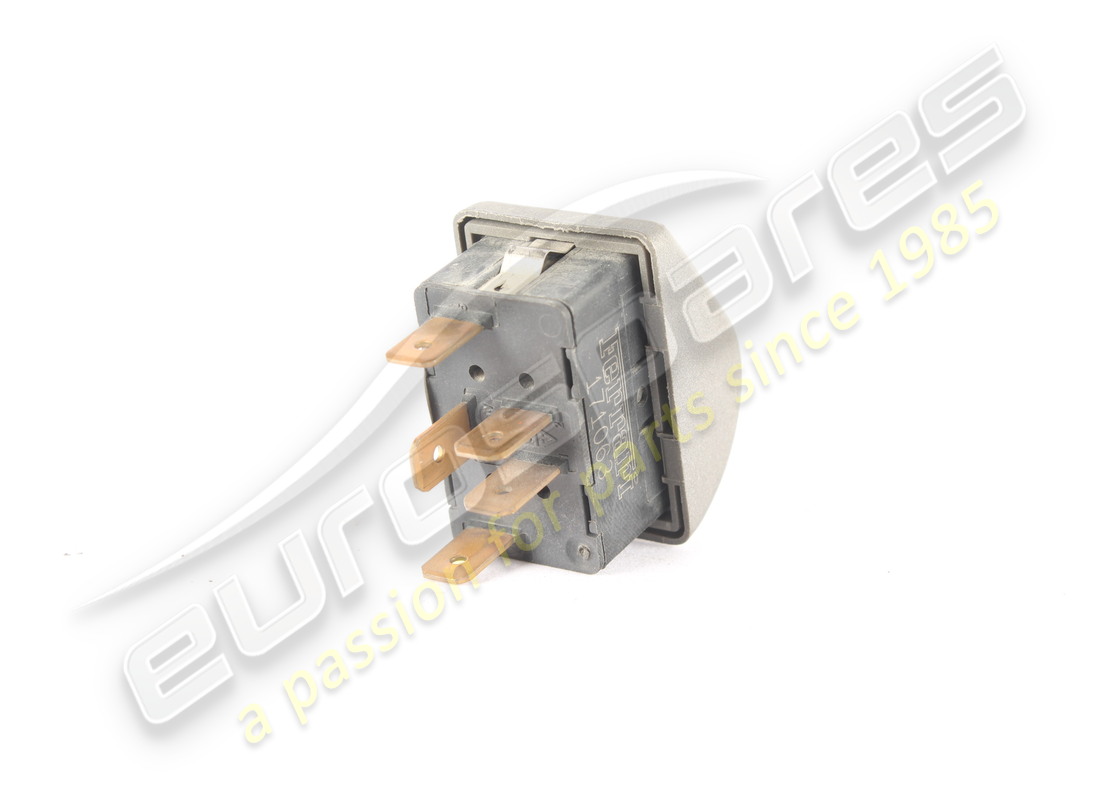 USED FERRARI SPOT LIGHT SWITCH. PART NUMBER 171063 (2) used ferrari spot light switch. part number 171063 (2)