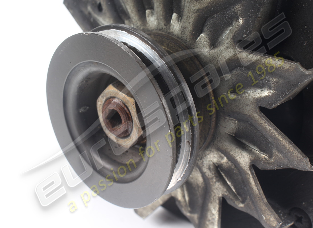 USED FERRARI ALTERNATOR BOSCH. PART NUMBER 121761 (7) used ferrari alternator bosch. part number 121761 (7)