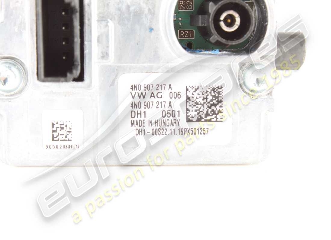 used lamborghini camera. part number 4n0907217a (3)