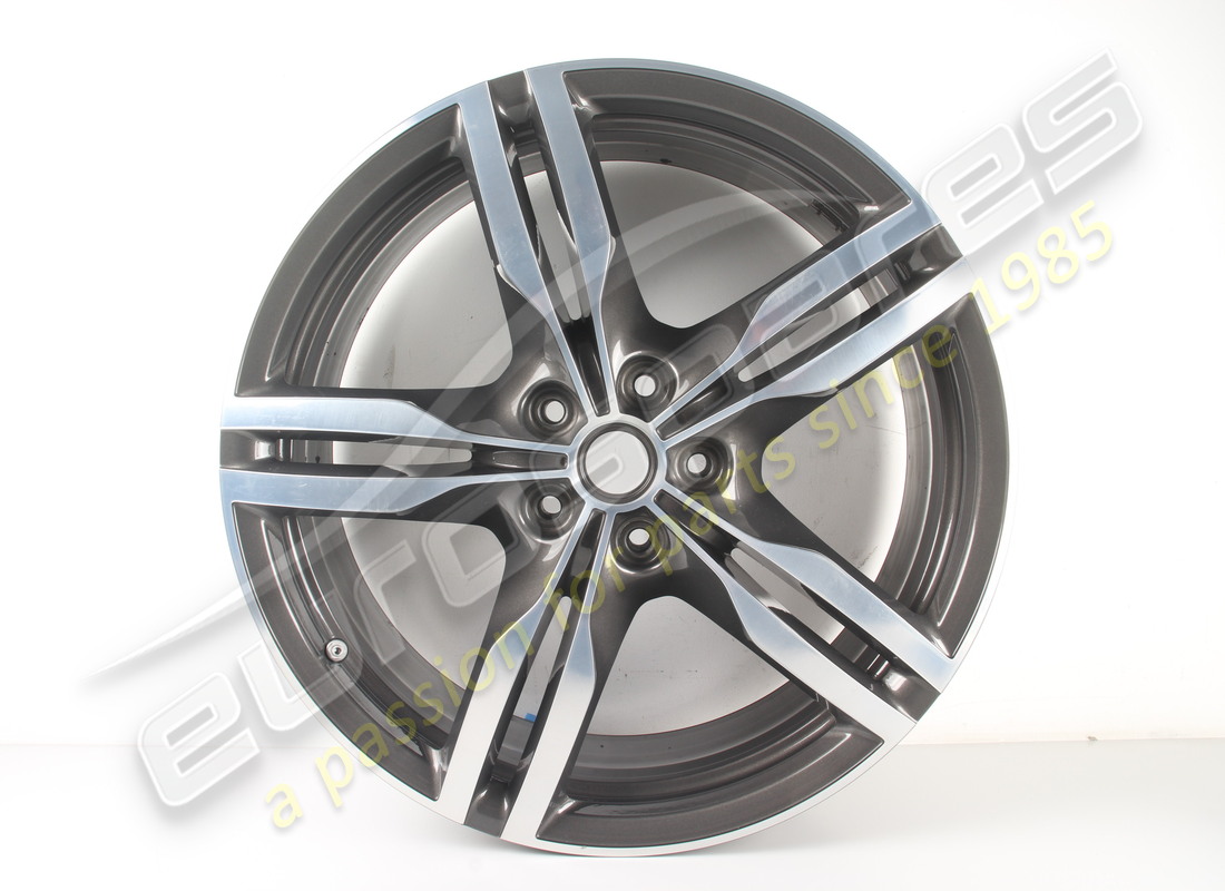 USED Ferrari FRONT WHEEL . PART NUMBER 855340 (1)