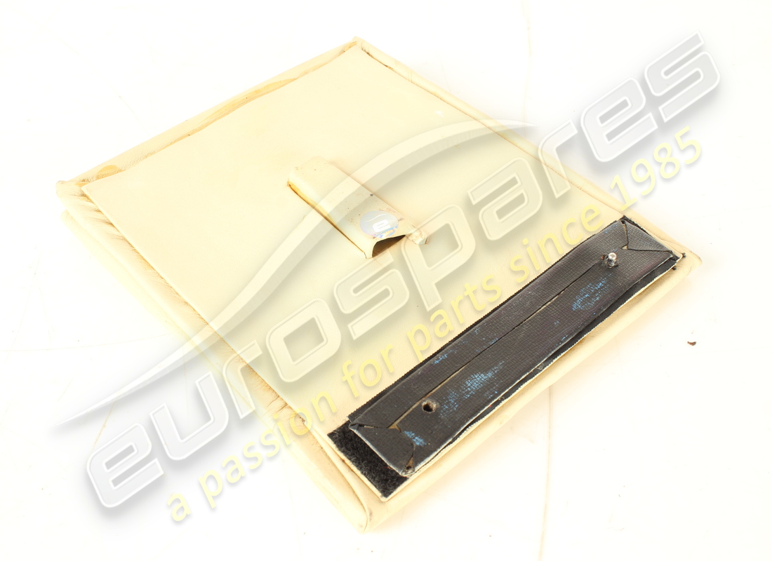 USED FERRARI RH POCKET. PART NUMBER 61518200 (2) used ferrari rh pocket. part number 61518200 (2)