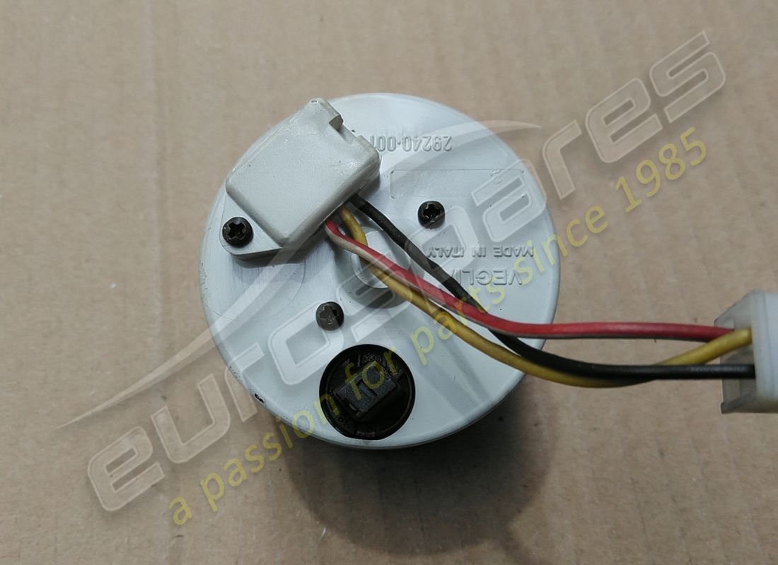 USED FERRARI TIME CLOCK. PART NUMBER 153081 (2) used ferrari time clock. part number 153081 (2)