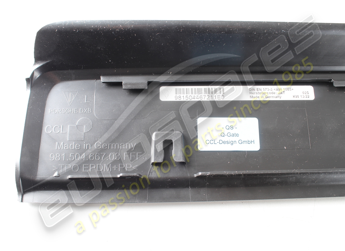 NEW PORSCHE SCUFF PLATE BLACK. PART NUMBER 981504467211E0 (5) new porsche scuff plate black. part number 981504467211e0 (5)