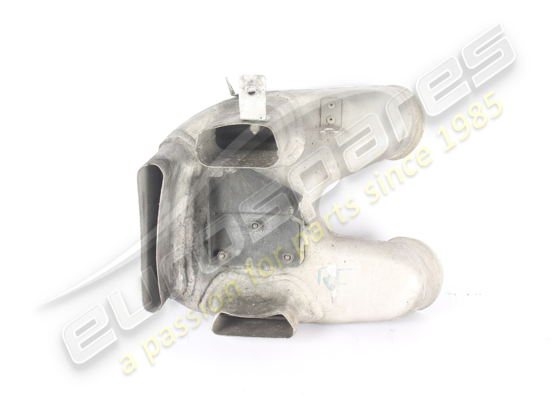 USED FERRARI COMPLETE RH HUB CARRIER AIR IN. PART NUMBER 267453 (1) used ferrari complete rh hub carrier air in. part number 267453 (1)