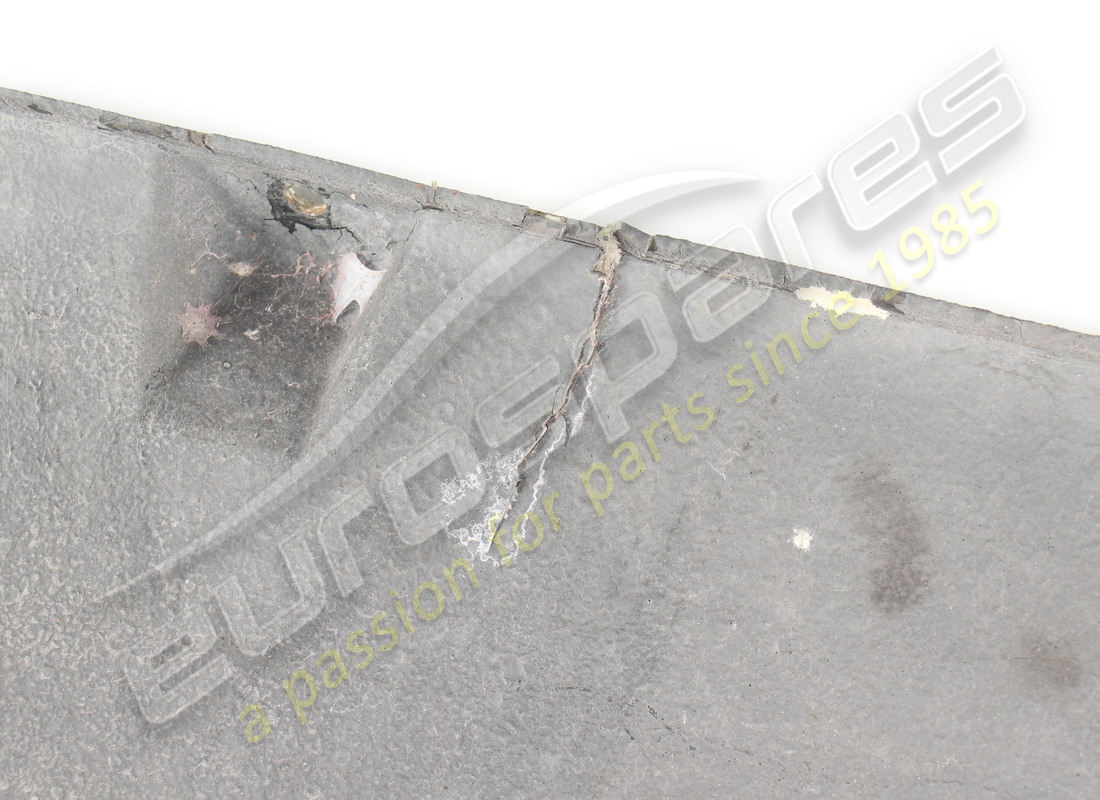 DAMAGED FERRARI LH SHIELD. PART NUMBER 62128000 (3) damaged ferrari lh shield. part number 62128000 (3)