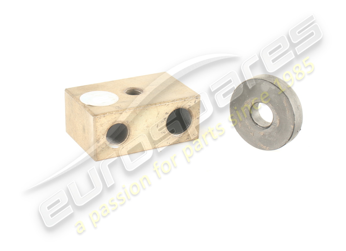 USED FERRARI TWO WAY UNION. PART NUMBER 139375 (1) used ferrari two way union. part number 139375 (1)