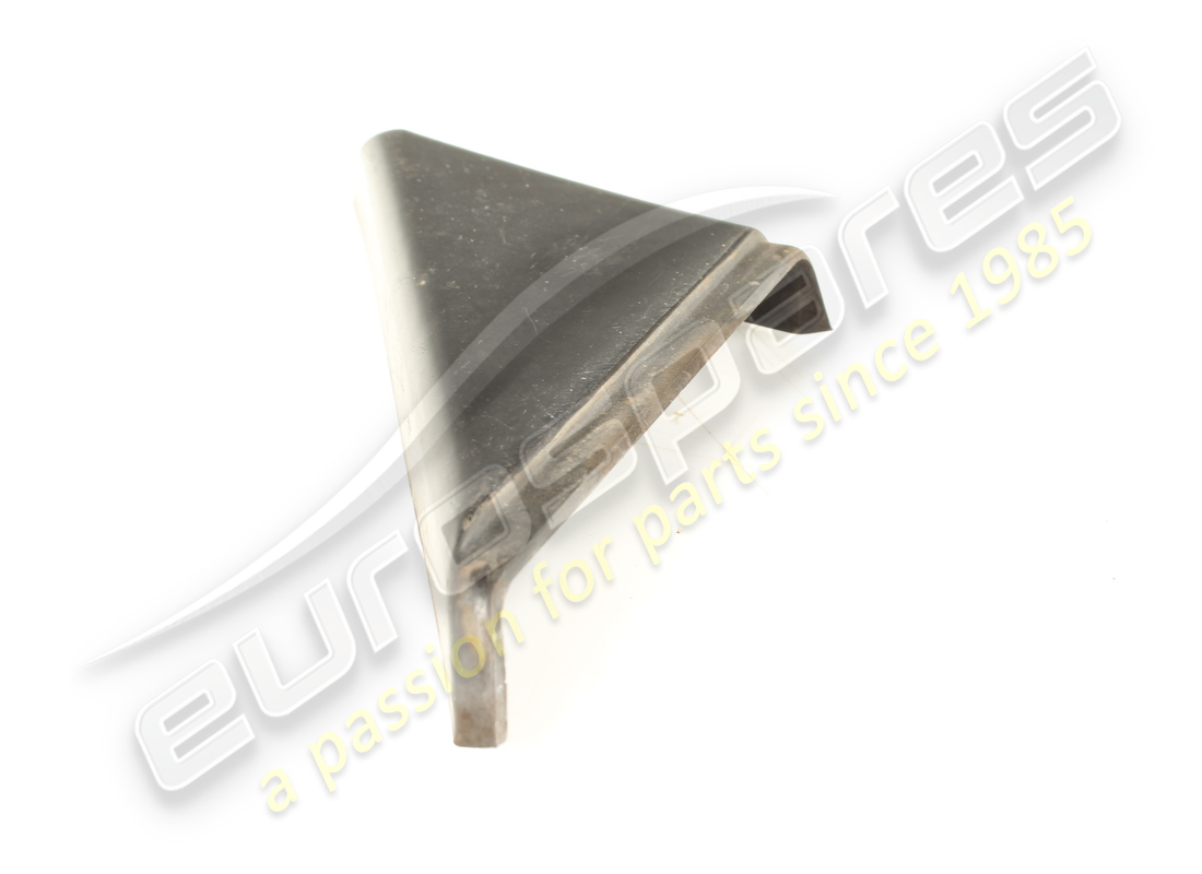 USED FERRARI RH INNER MOULDING TRIANGLE. PART NUMBER 64586500 (1) used ferrari rh inner moulding triangle. part number 64586500 (1)