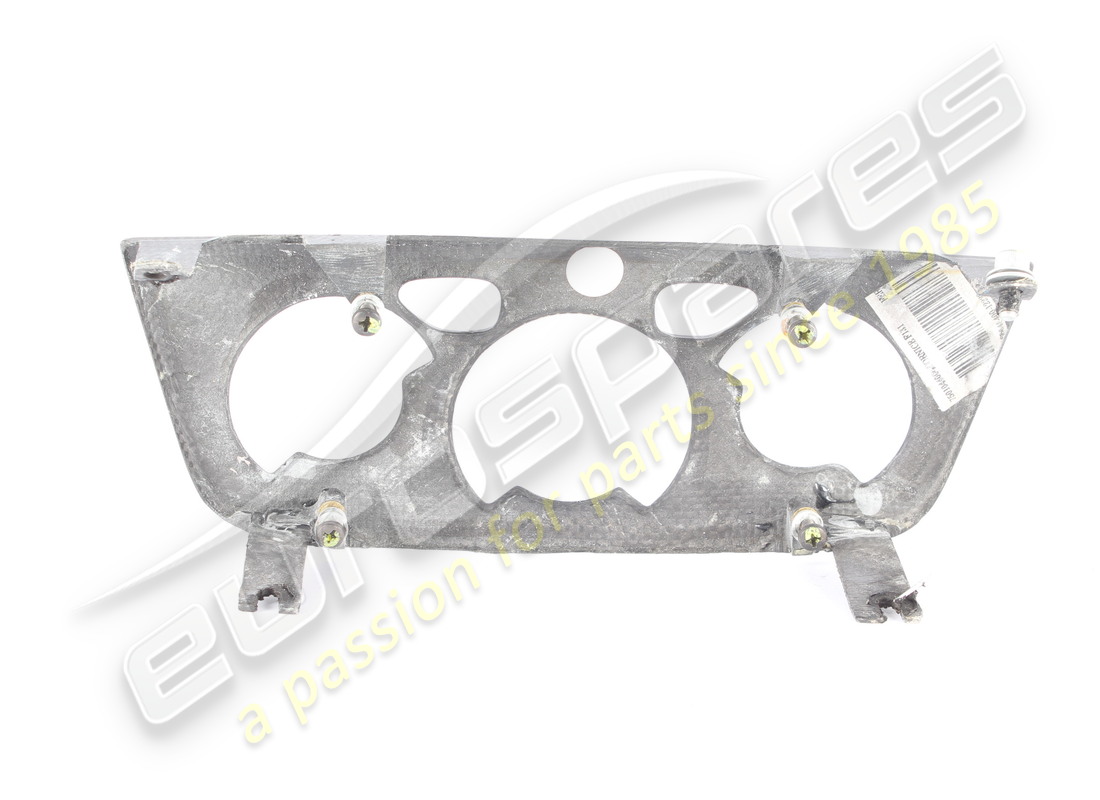 USED FERRARI LOWER CENTRAL PLATE. PART NUMBER 81200300 (3) used ferrari lower central plate. part number 81200300 (3)