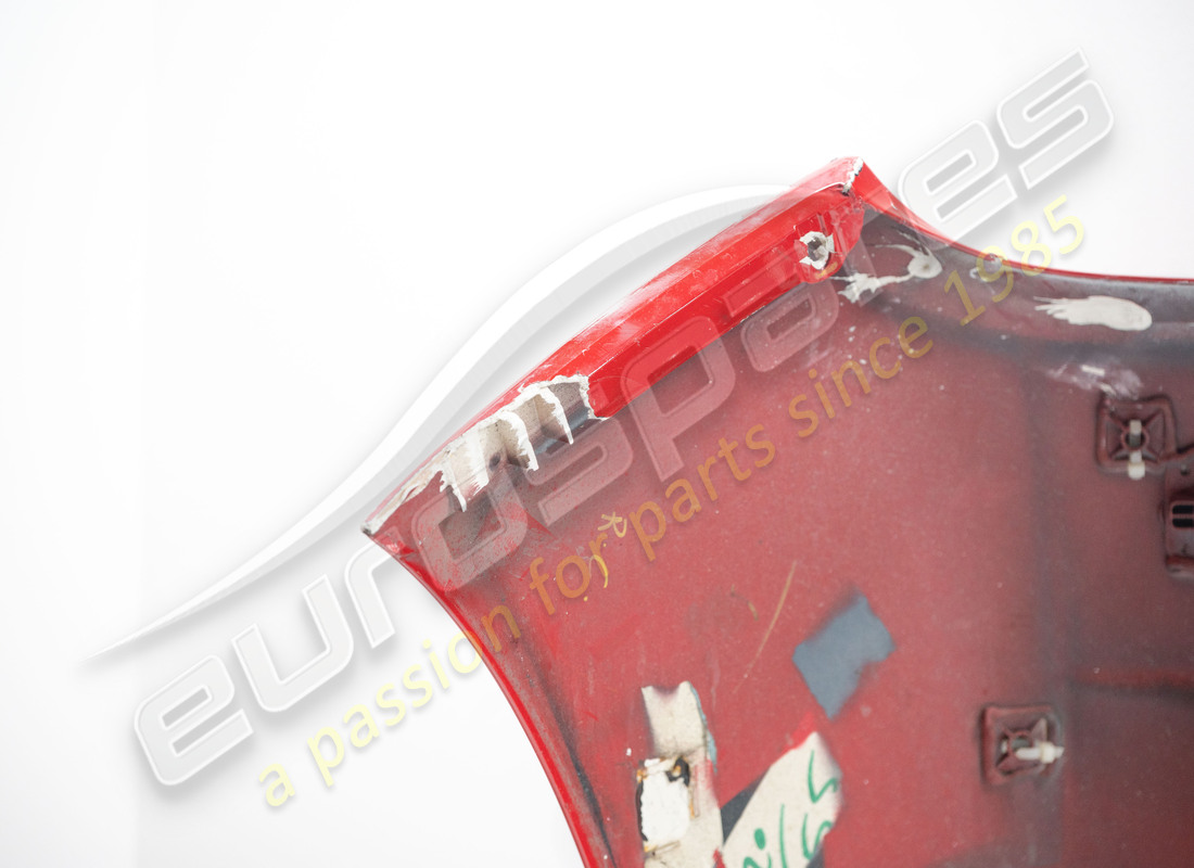 DAMAGED FERRARI COMPLETE REAR BUMPER. PART NUMBER 83825710 (8) damaged ferrari complete rear bumper. part number 83825710 (8)