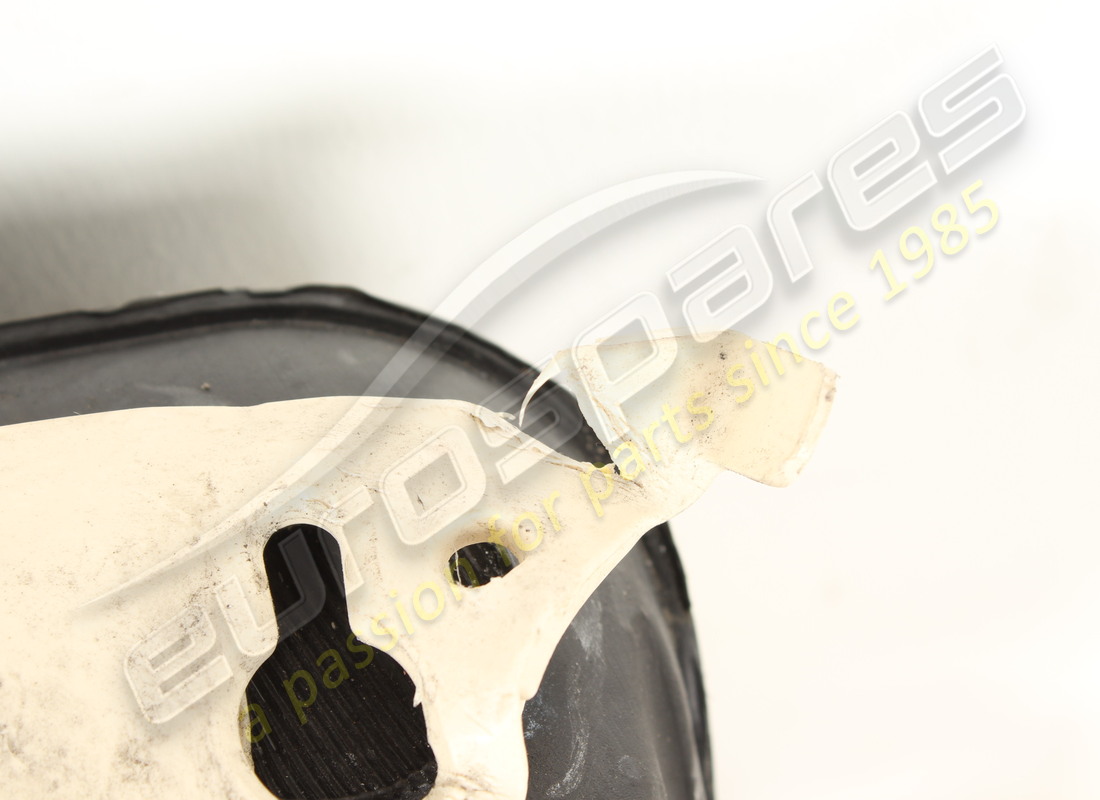 DAMAGED PORSCHE FUEL TANK. PART NUMBER 992201076G (5) damaged porsche fuel tank. part number 992201076g (5)