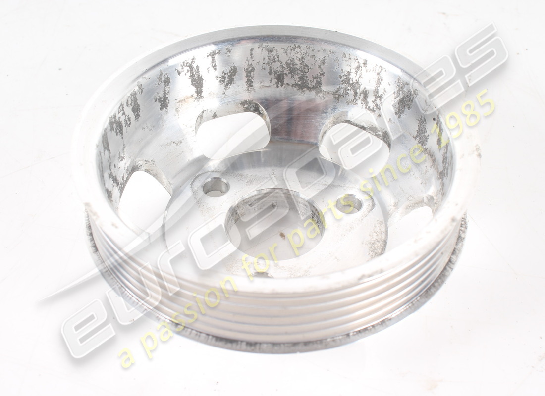 used ferrari pulley for power steering pu. part number 313375 (2)