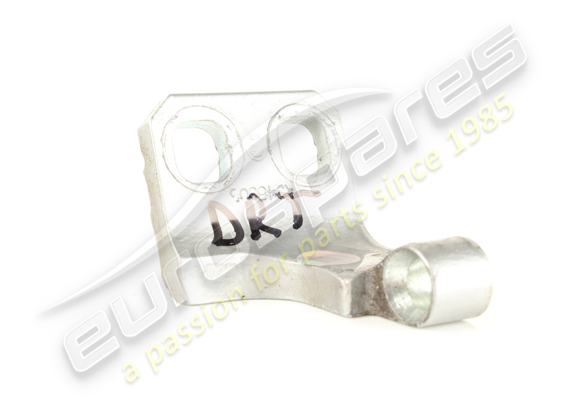 USED MASERATI RH DOOR UPPER HINGE. PART NUMBER 675000162 (1) used maserati rh door upper hinge. part number 675000162 (1)