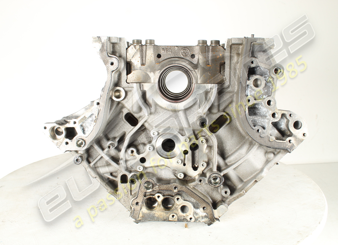 used lamborghini crankcase. part number 0p2103011ab (4)