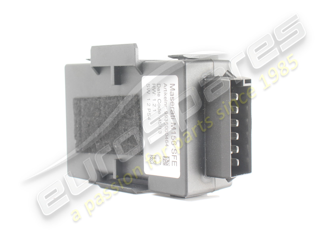 used maserati rear lh and rh sunshade ctr.. part number 673003891 (2)