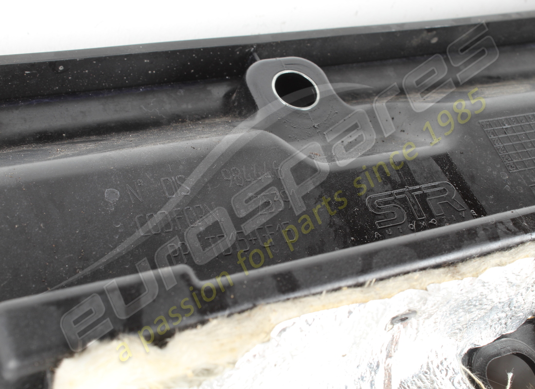 used ferrari carrier paraurti post complete. part number 984456 (6)