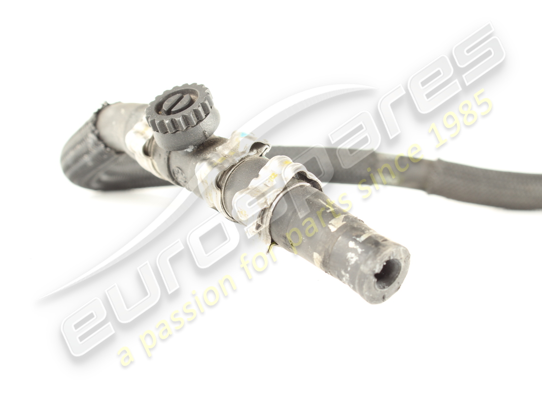 USED MASERATI HOSE. PART NUMBER 670004133 (2) used maserati hose. part number 670004133 (2)