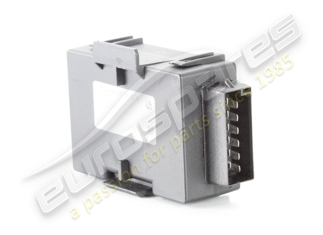 NEW MASERATI REAR LH AND RH SUNSHADE CTR.. PART NUMBER 673003891 (3) new maserati rear lh and rh sunshade ctr.. part number 673003891 (3)