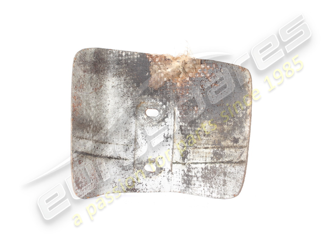 DAMAGED FERRARI LH SHIELD. PART NUMBER 164482 (2) damaged ferrari lh shield. part number 164482 (2)