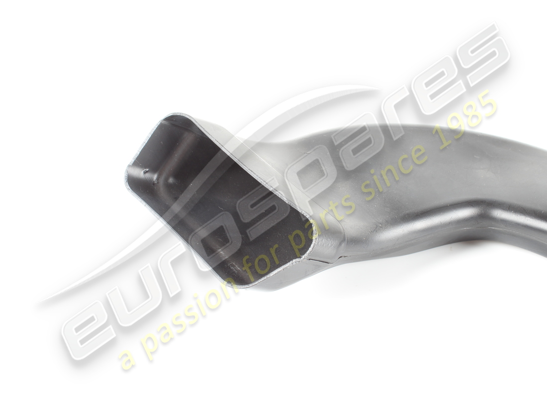 used ferrari rh demister air duct. part number 88601600 (3)