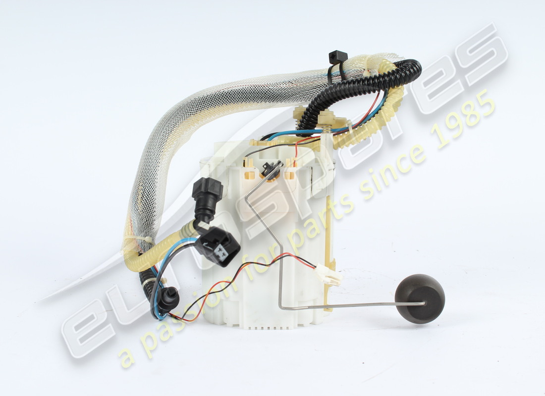 used ferrari lh fuel pump. part number 332702 (2)