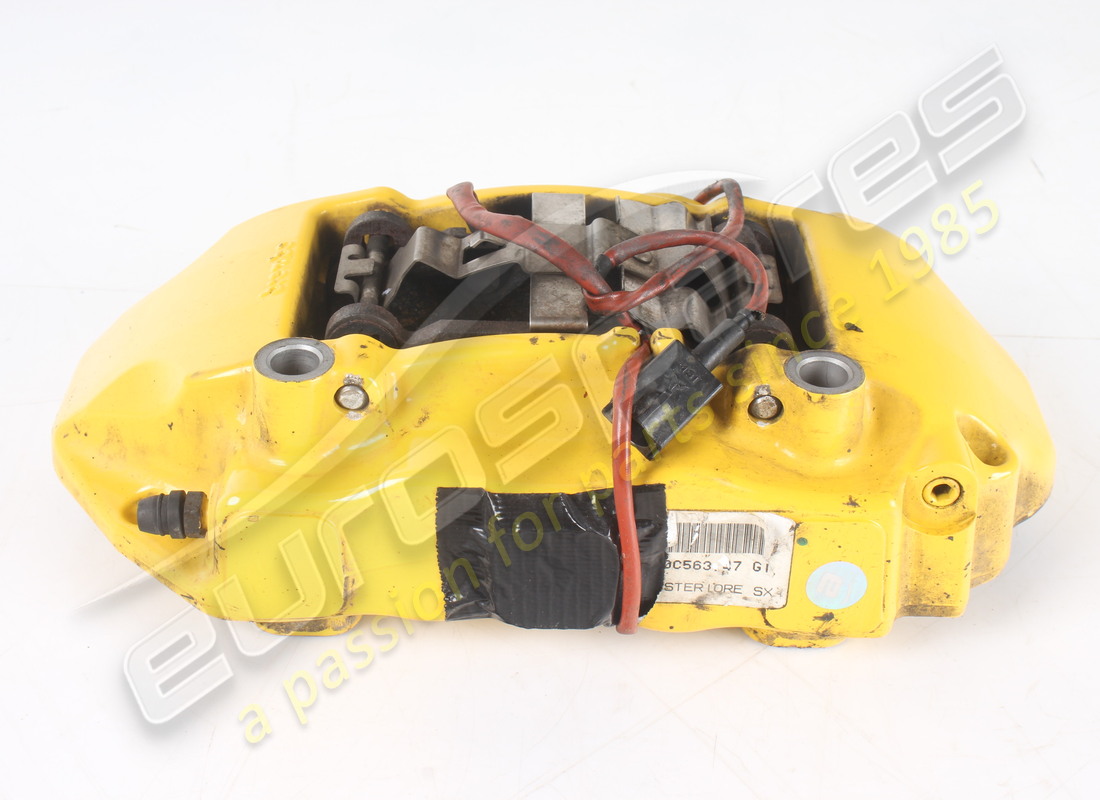 used ferrari rear lh caliper with pads. part number 336052 (3)