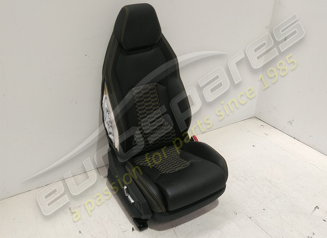 USED LAMBORGHINI COMPLETE SEAT SET. PART NUMBER EAP1227394 (4) used lamborghini complete seat set. part number eap1227394 (4)