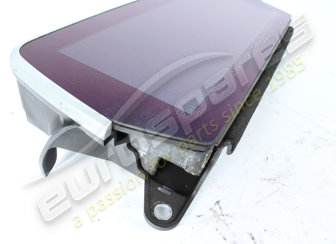 damaged ferrari centre dashboard display. part number 334588 (2)