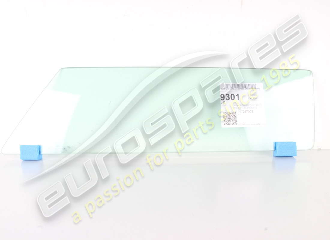 NEW OE LH UPPER GLASS . PART NUMBER 007017003 (1)