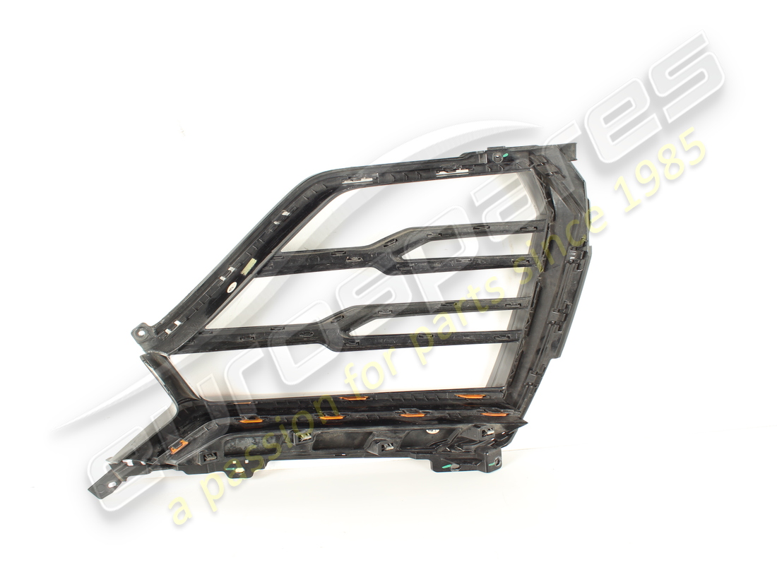 USED EUROSPARES LH COMPLETE RADIATOR GRILL ( SHINY BLACK ). PART NUMBER EAP1550907 (3) used eurospares lh complete radiator grill ( shiny black ). part number eap1550907 (3)