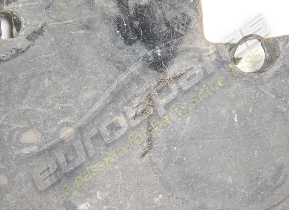 USED FERRARI RH LOWER PANEL. PART NUMBER 63939600 (2) used ferrari rh lower panel. part number 63939600 (2)