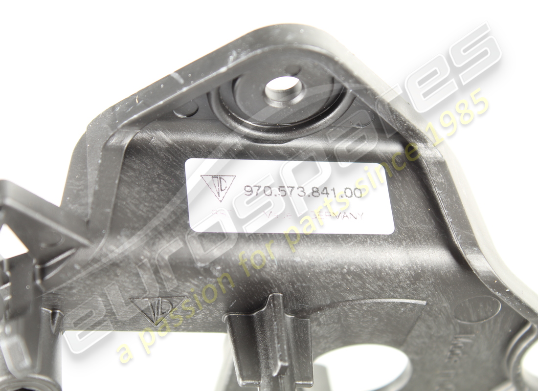 NEW PORSCHE RETAINING PLATE. PART NUMBER 97057384100 (3) new porsche retaining plate. part number 97057384100 (3)
