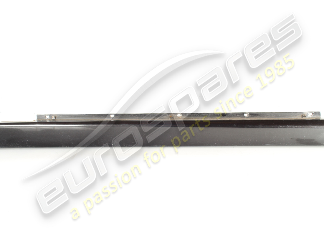 USED MASERATI LH SIDE SKIRT. PART NUMBER 980000907 (3) used maserati lh side skirt. part number 980000907 (3)