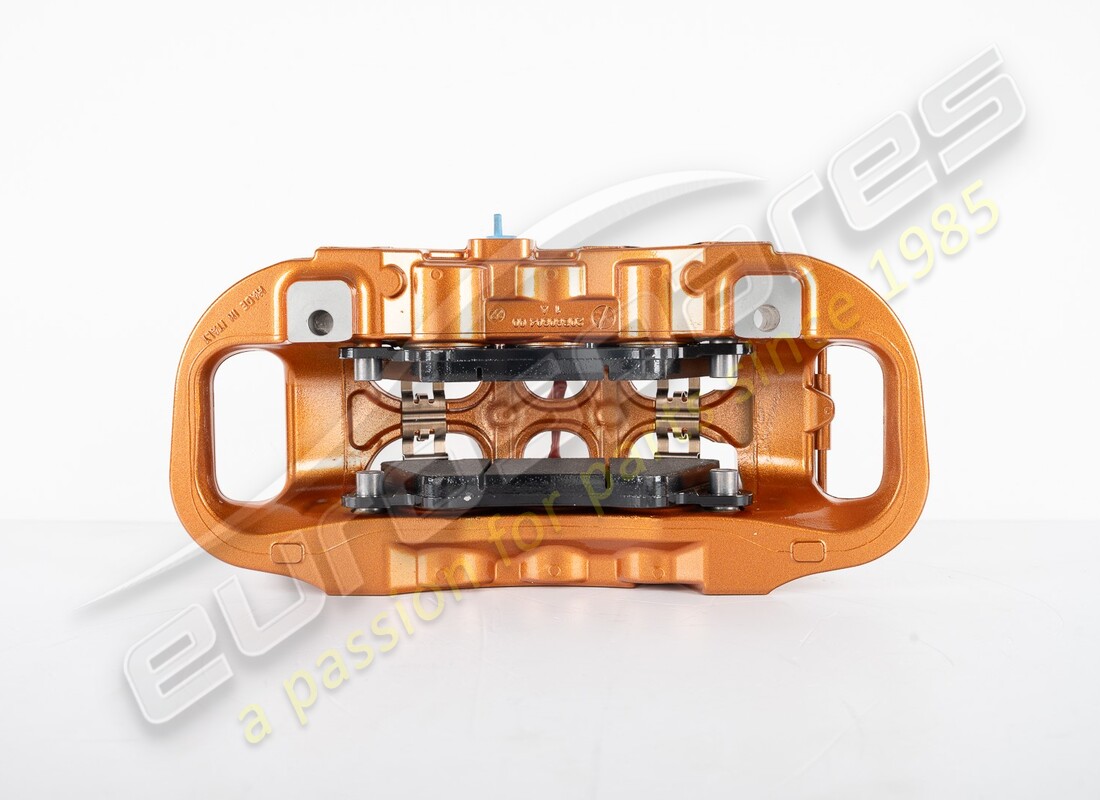 NEW FERRARI FRONT RH CALIPER WITH PADS. PART NUMBER 322125 (3) new ferrari front rh caliper with pads. part number 322125 (3)